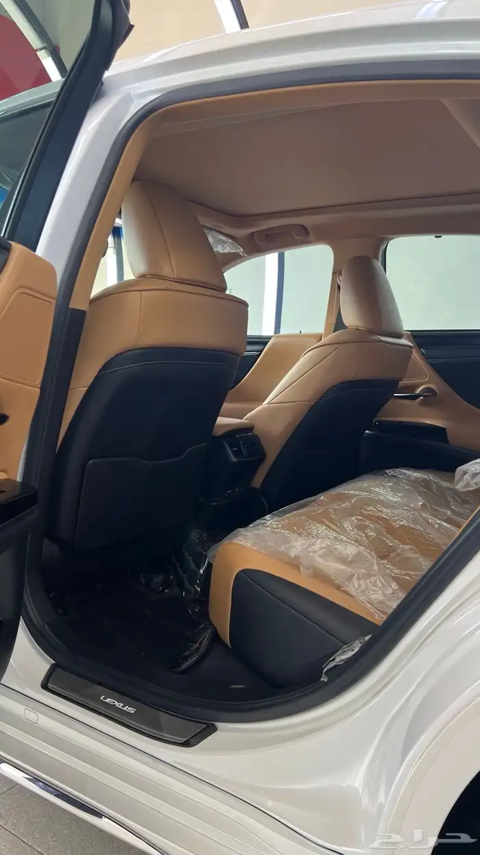 لكزس ES350 CC V6 2022 سعودي مخزن 35