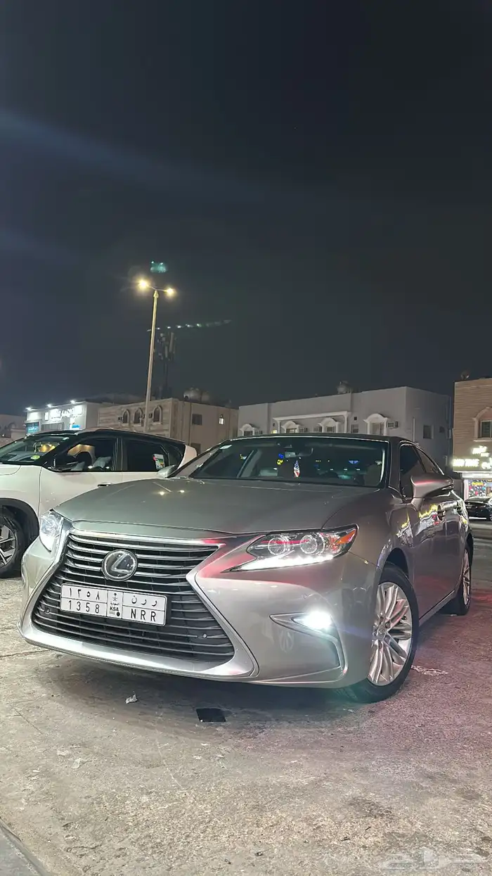 لكزس 2017 66