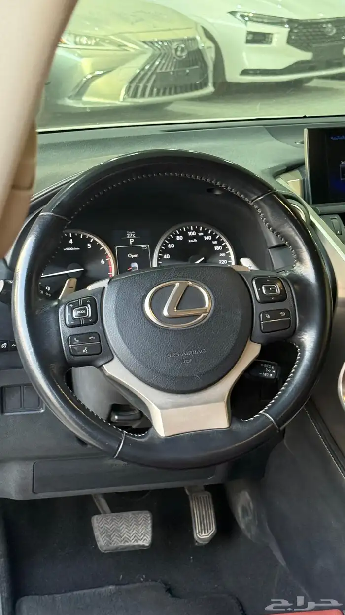 ليكزيس NX 200 مديل 2017 6