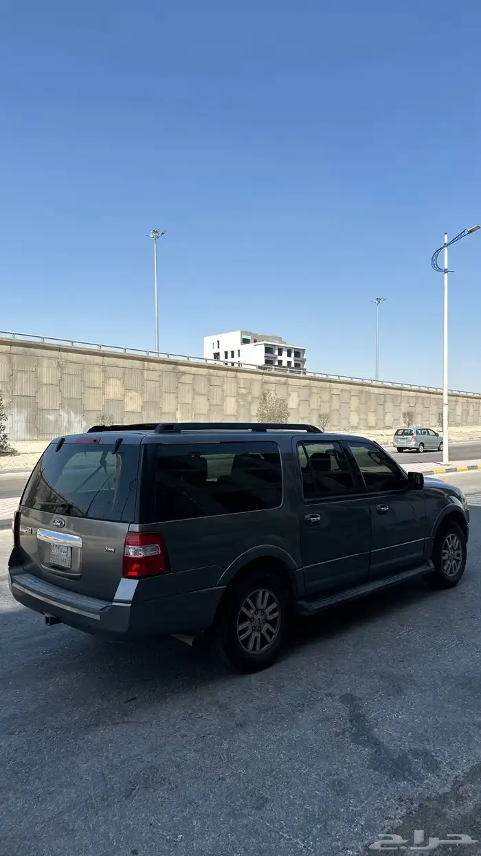 فورد اكسبدشن 2010 2