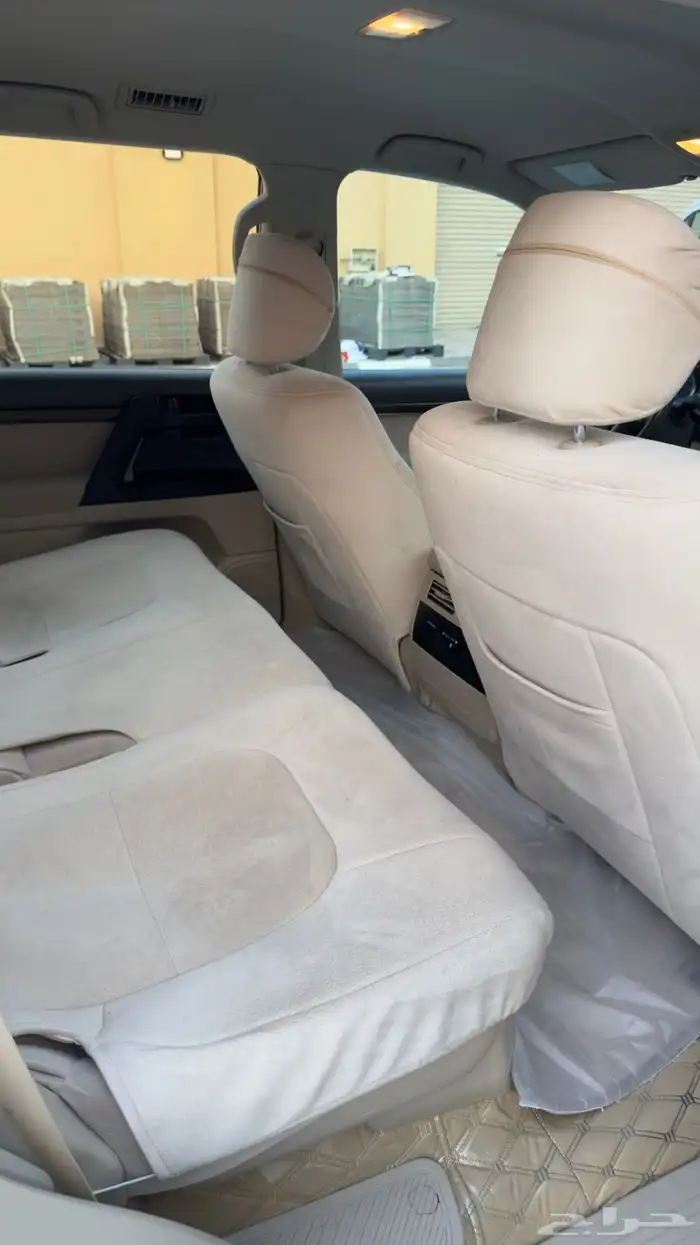 جيب لاندكروزر 2021 GXR سعودي 6 سلندر نظيف 18