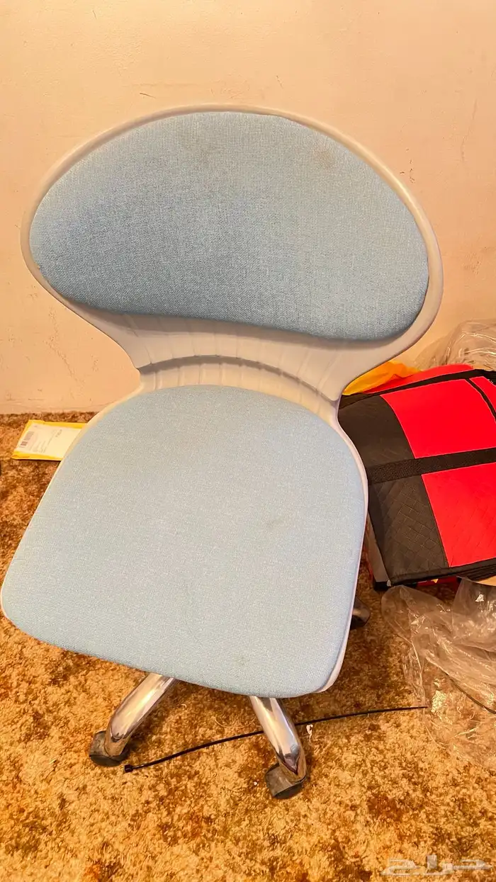 طاوله   بلستيشن 2   كرسي 2