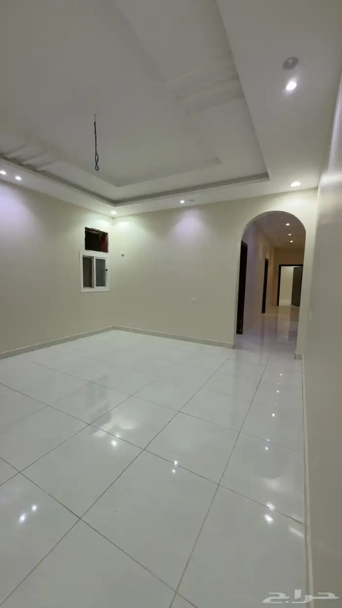 شقه 3 غرف وصاله ودورتين مياه وغرفة غسيل بحي الصالحية بجدة 9