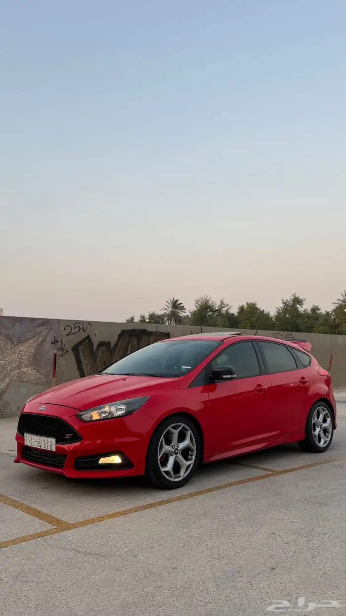 (تم تنزيل الحد) Ford focus ST 1
