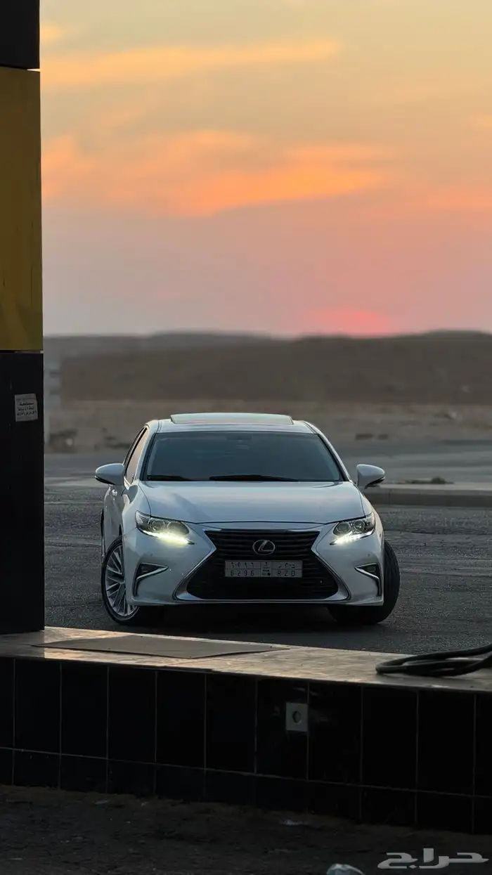 لكزس ES350 2014 8