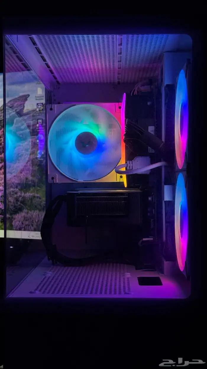 pc gaming شبه جديد مواصفاته قويه 6
