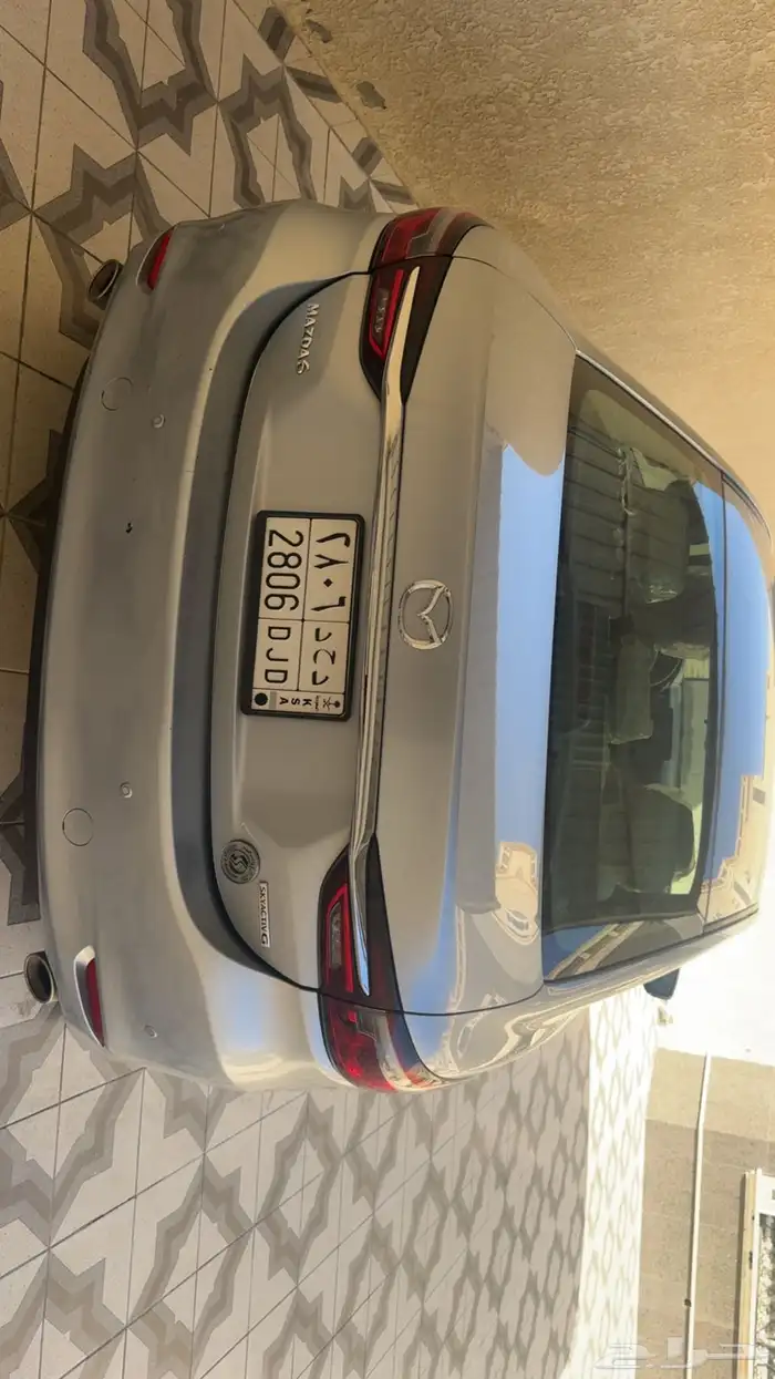 للبيع مازادا 6 مشروط من والي 2