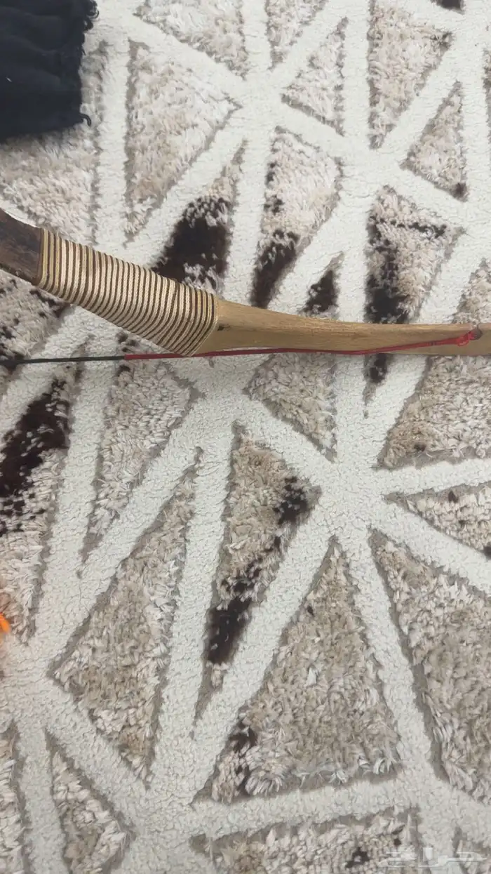 قوس عربي تقليدي معه 15 سهم كربوني 3