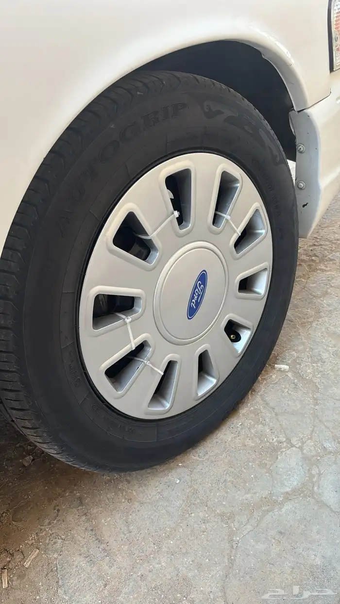 جنوط فورد بوليسي مقاس17 للبدل بجنوط نجمه 2