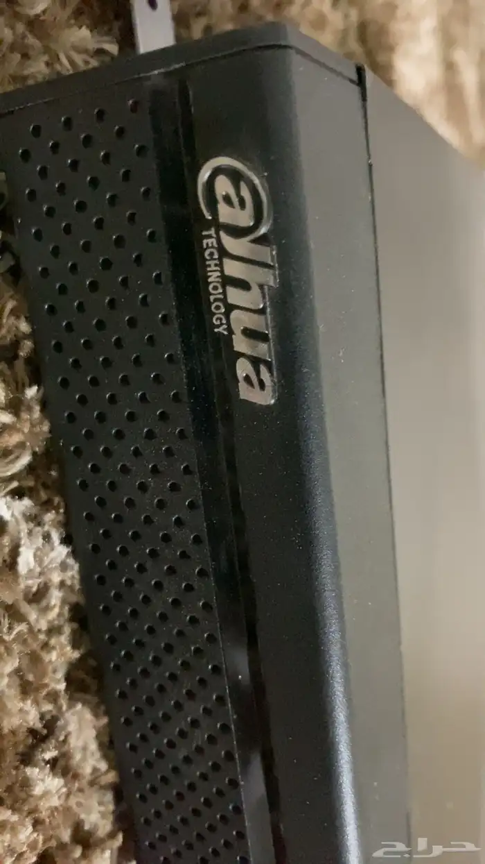 كمبيوتر مكتبي و كاميرات 2