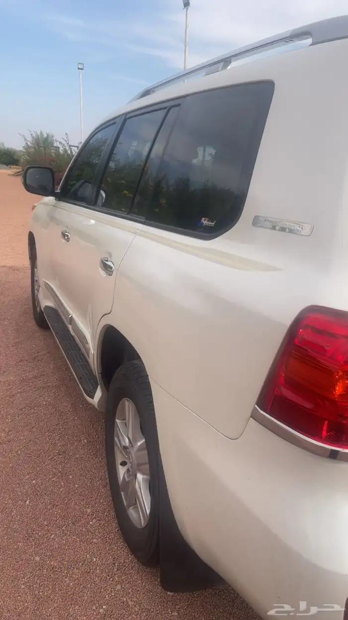 جيب لاندكروزر موديل 2015 GXR فل كامل خليجي للبيع 5