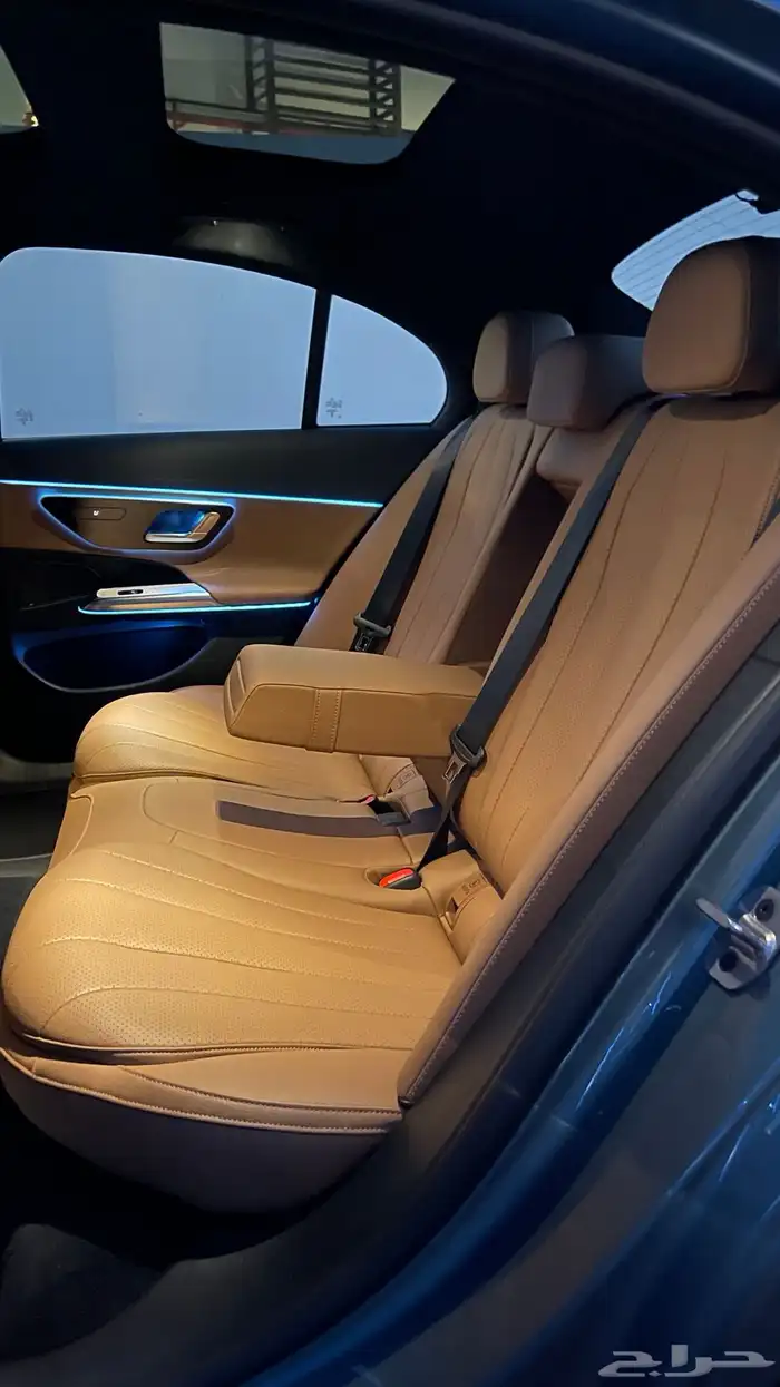 مرسيدس E200 2025 عداد 5 آلاف km ضمان الجفالي الى 2027 31