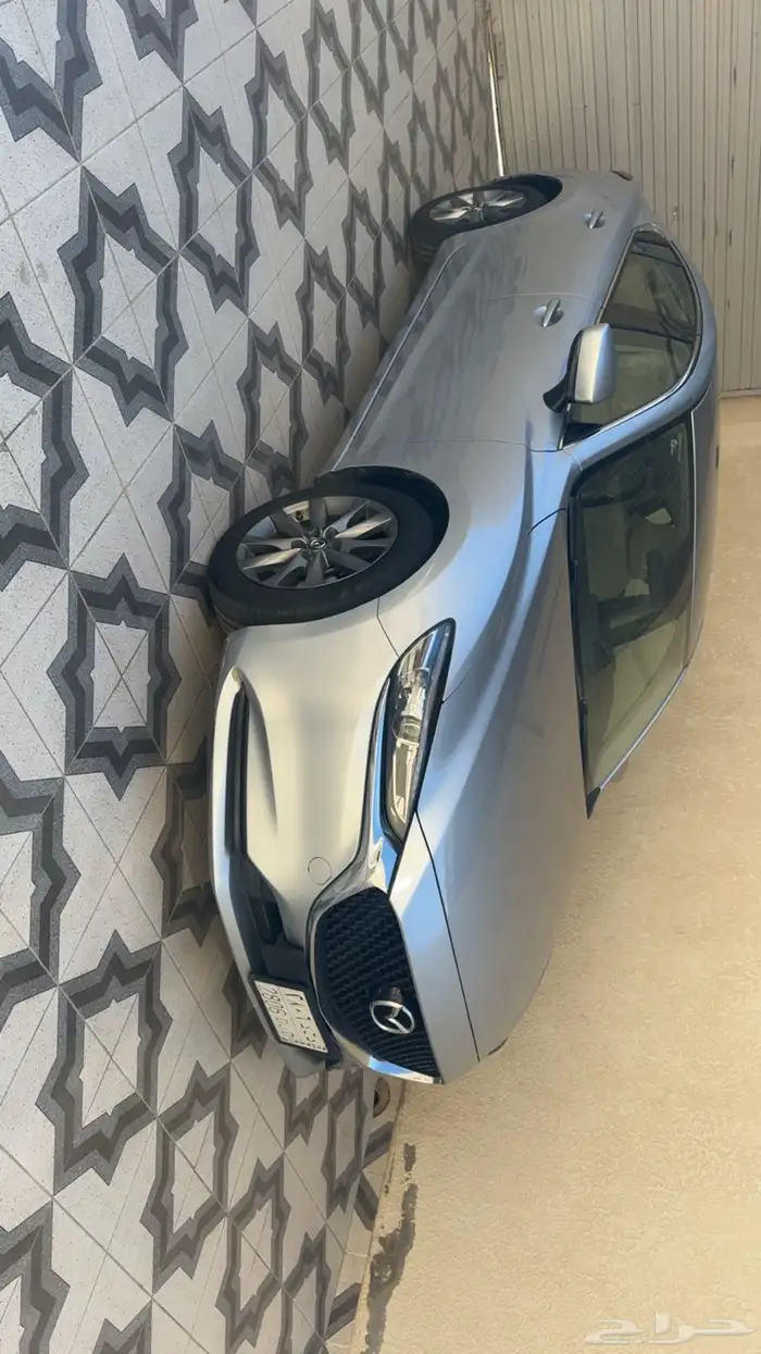 للبيع مازادا 6 مشروط من والي 3