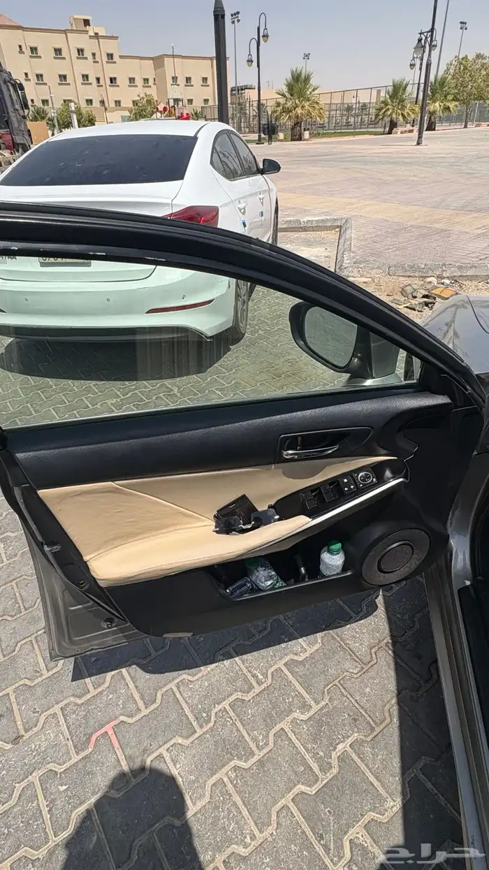 لكزس ارنوب v6 3