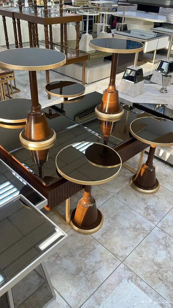 طاولات تفصيل حسب طلب 56