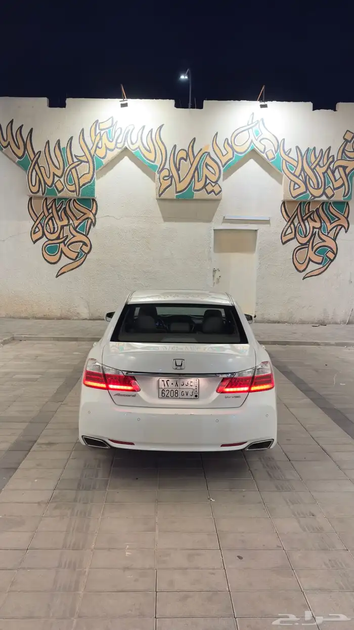 هوندا أكورد سبيشل 2016 بحاله الوكاله 24