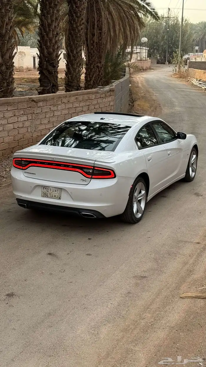 دوج تشارجر RT 0