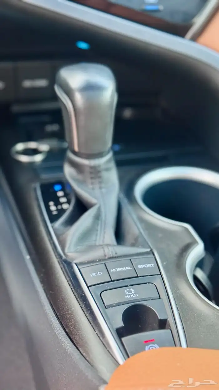 تويوتا كامري 2023 للبيع بسعر جميل 24