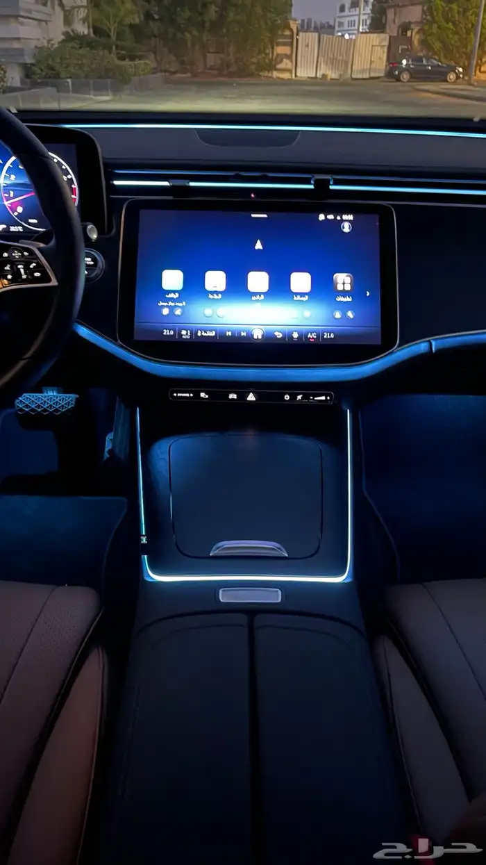 مرسيدس E200 2025 عداد 5 آلاف km ضمان الجفالي الى 2027 24