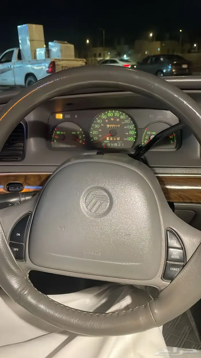 فورد ماركيز 98 10