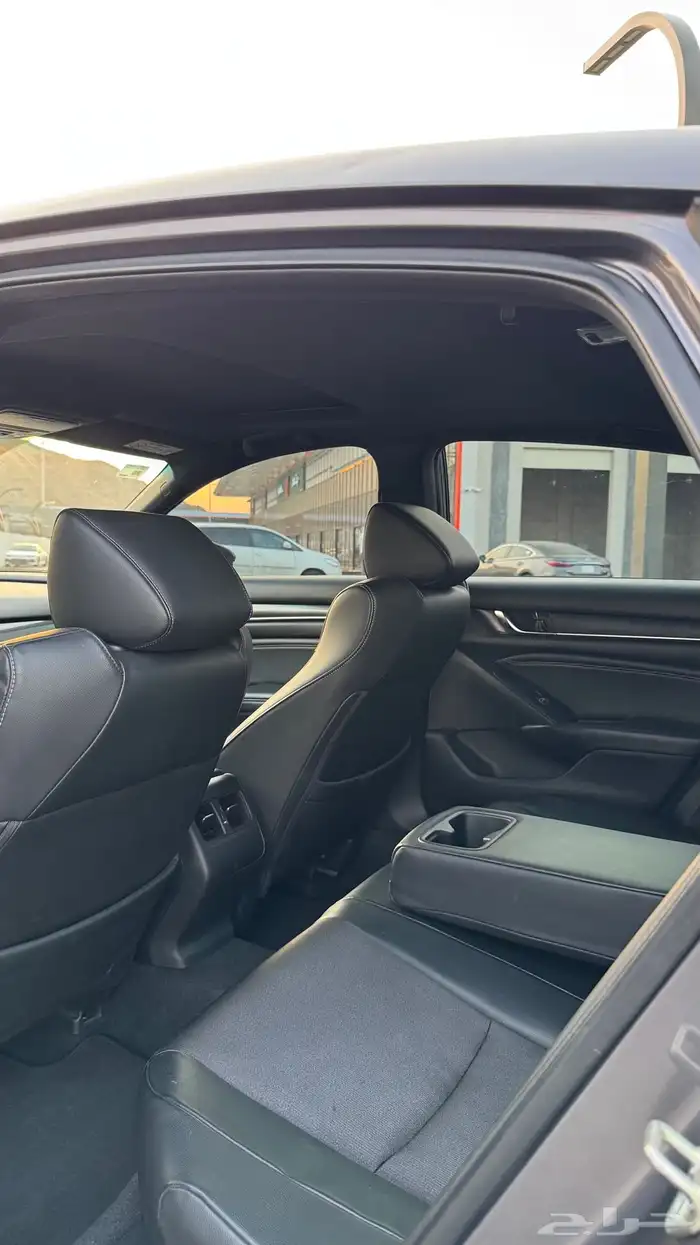 هوندا اكورد 2018 سبورت 14