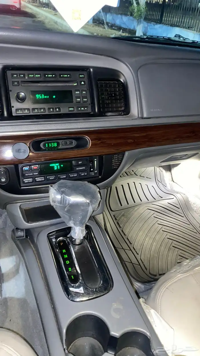 فورد ماركيز 42