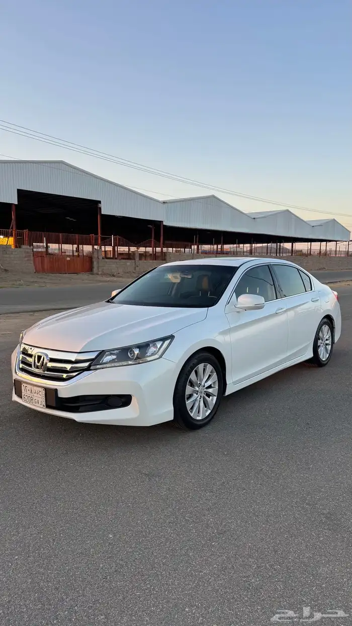 هوندا أكورد سبيشل 2016 بحاله الوكاله 11