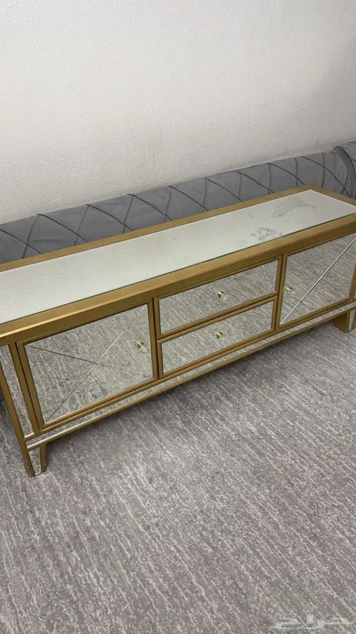 طاوله تلفزيون 0