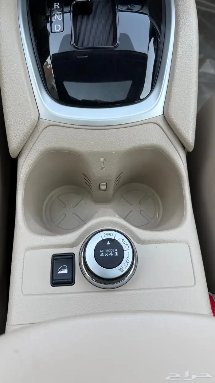 للبيع اكس تريل 2016 فل كامل - دبل 24