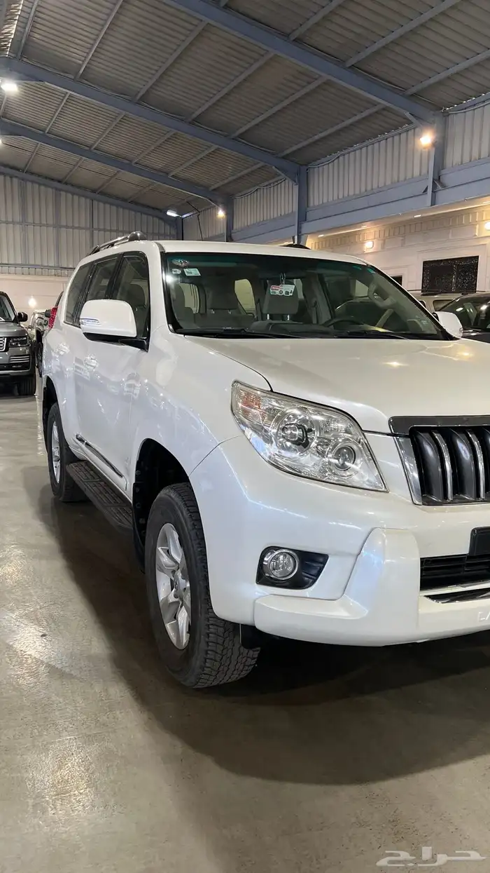 تويوتا برادو موديل 2011 ( 6 سلندر ) 6