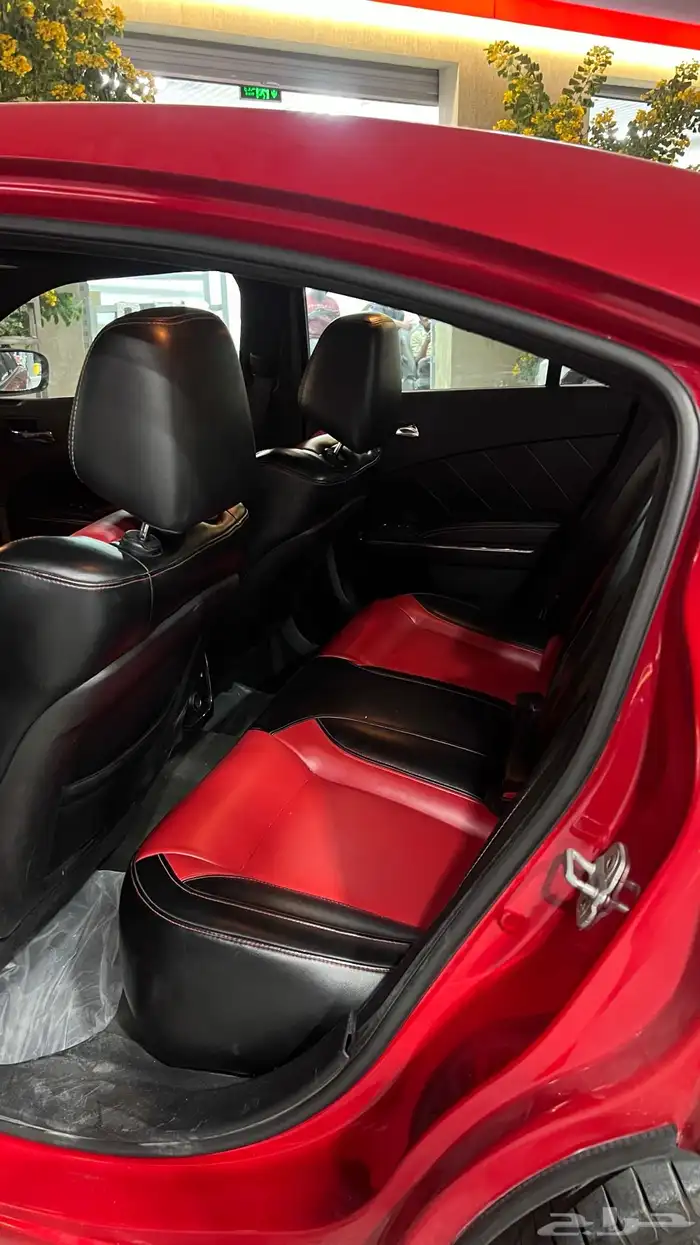 تشارجر 2012 للبيع 5