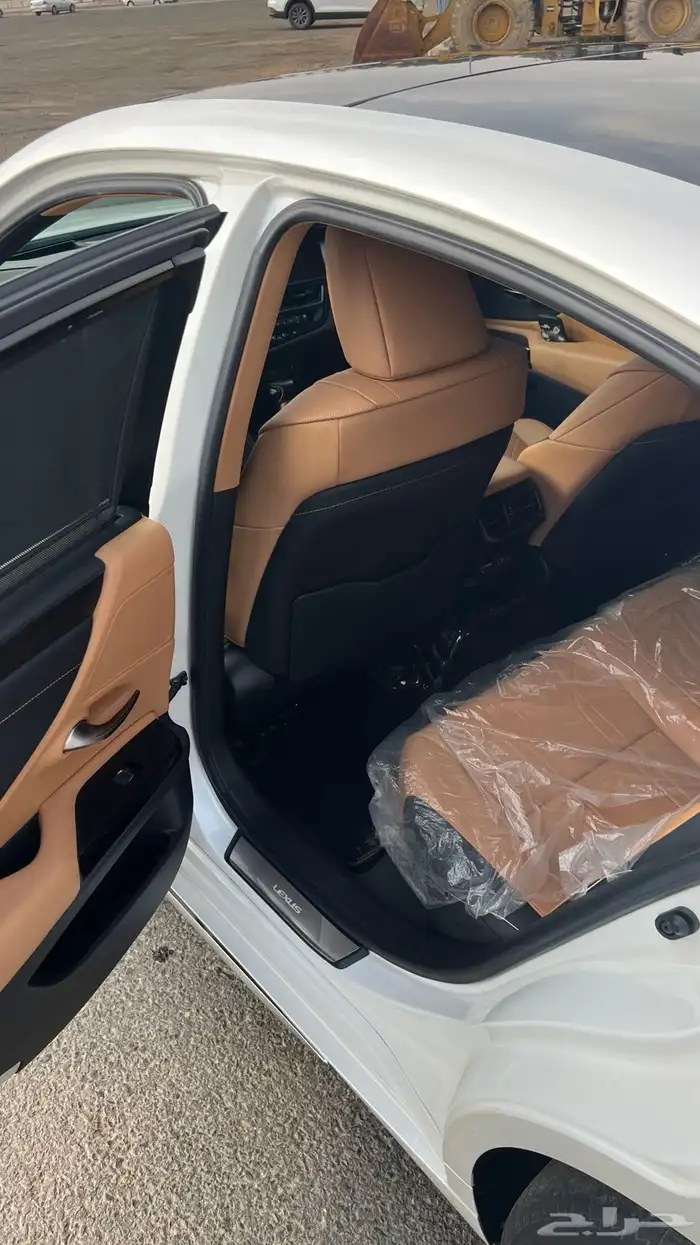 لكزس ES350 CC V6 2022 سعودي مخزن 30