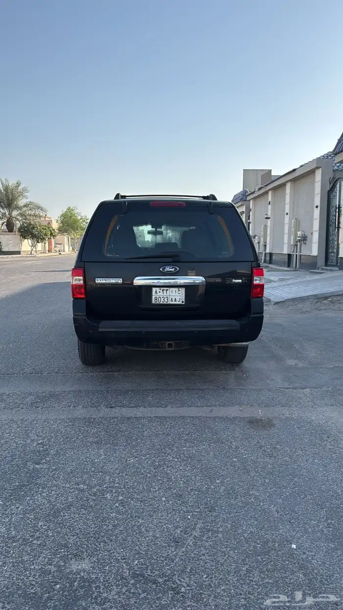 للبيع اكبيديشن 2011 1