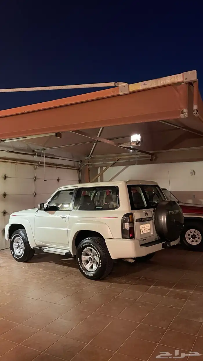 للبيع فتك ربع 2016 GL مالك ثاني دفلك ثلاجه 7