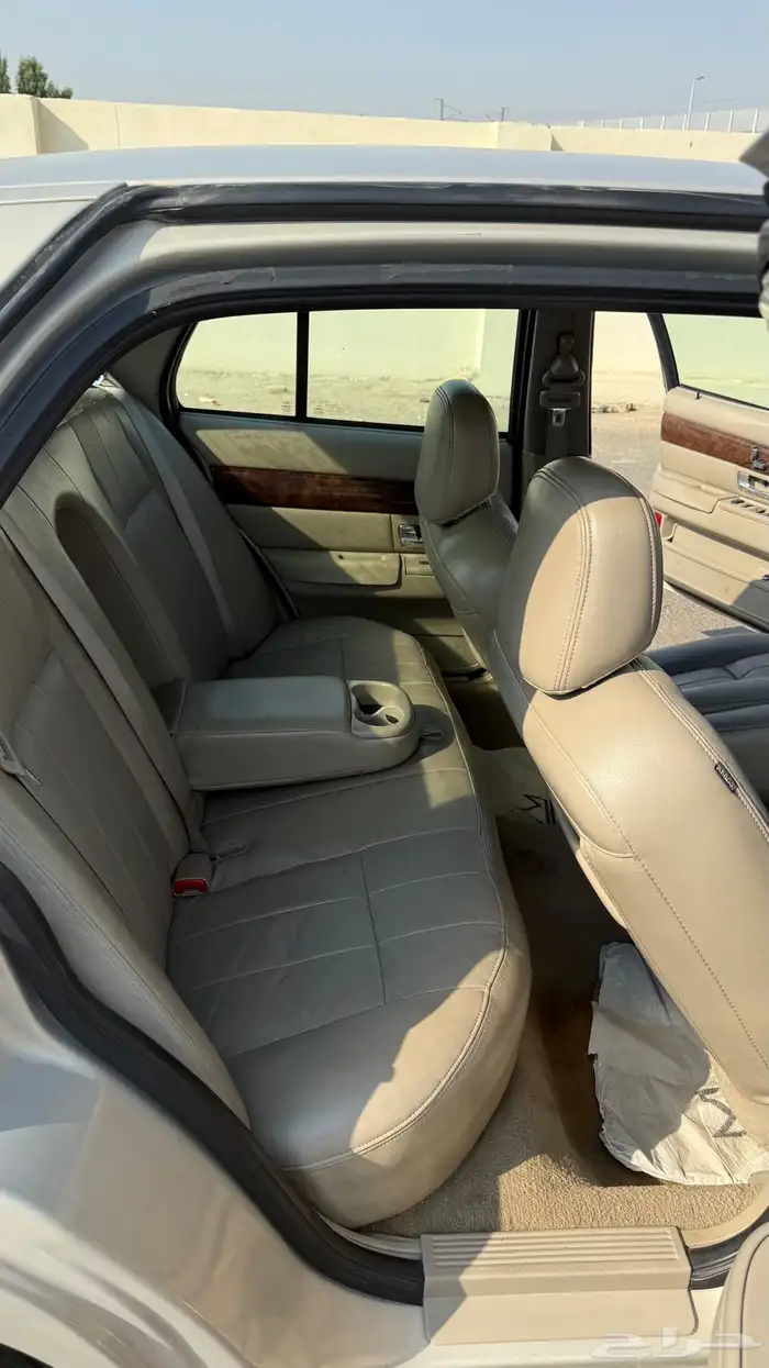 فورد ماركيز 2010 24