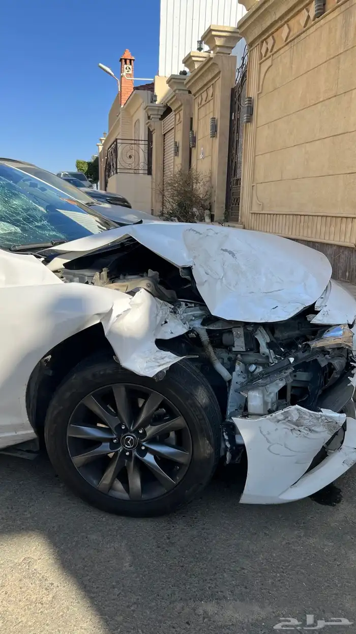 مازدا 6 مصدوم 6