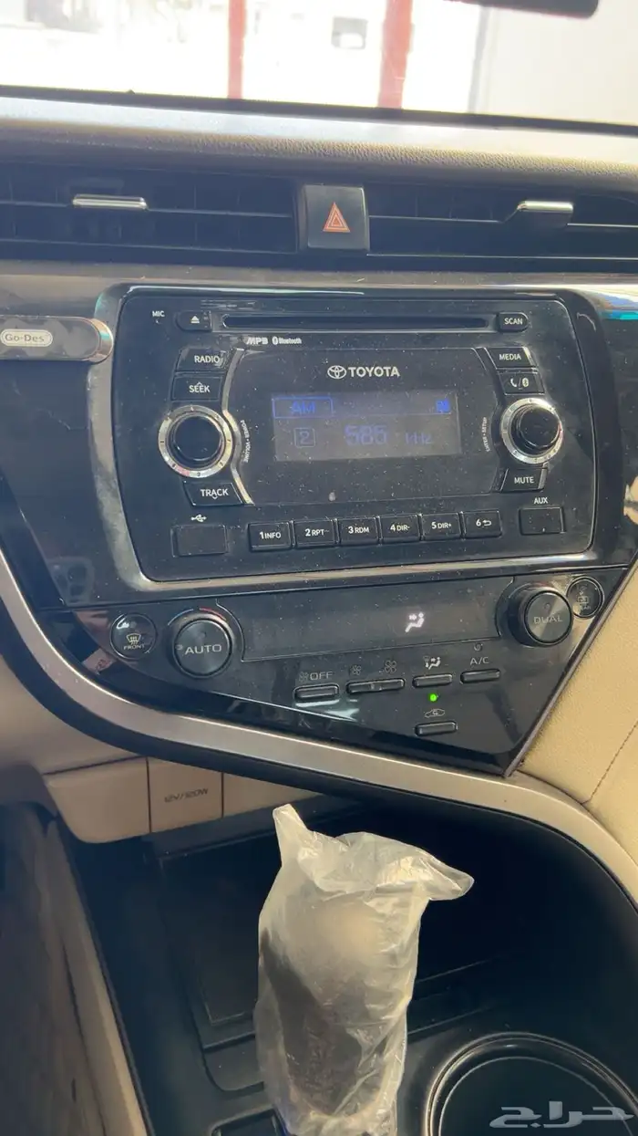 كامري هايبرد اللون ذهبي شبه الجديده 26