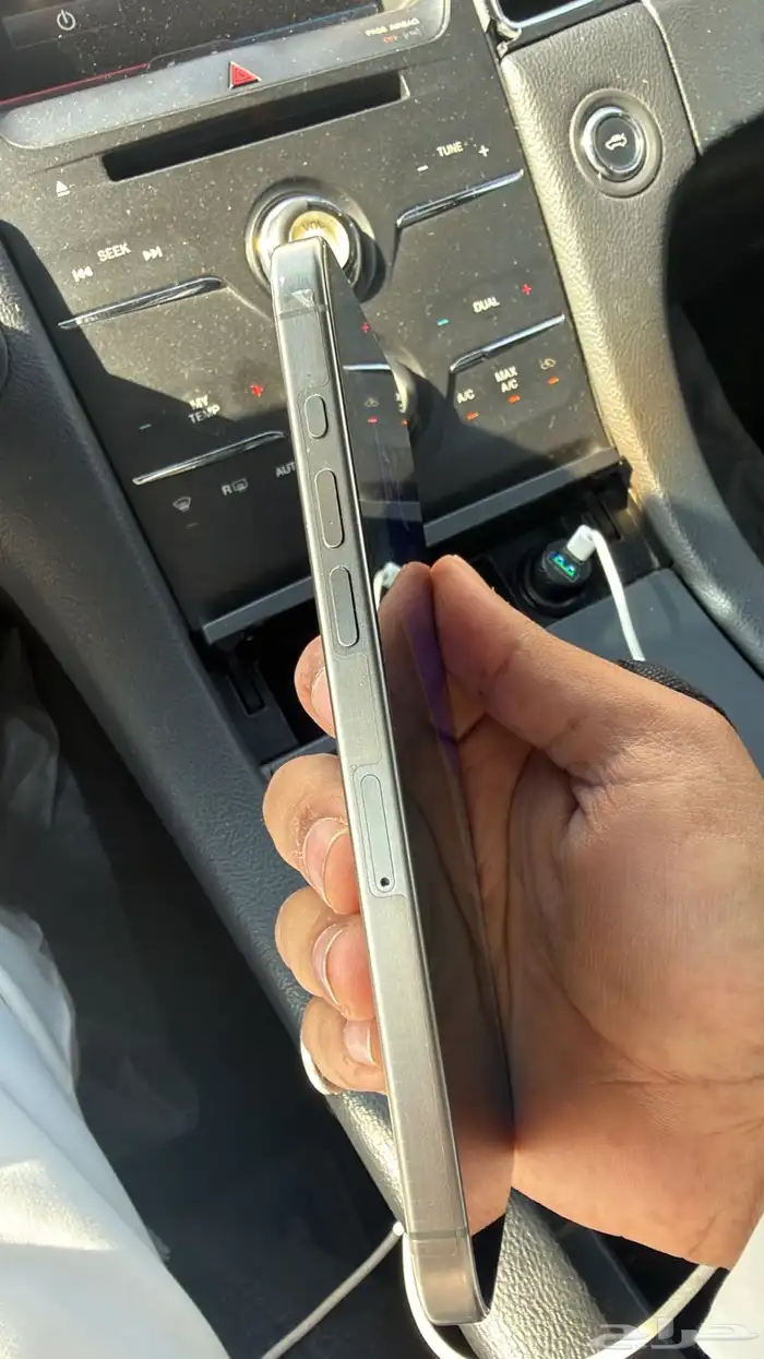 إيفون 15 برو ماكس 512 نظيف جدا 0