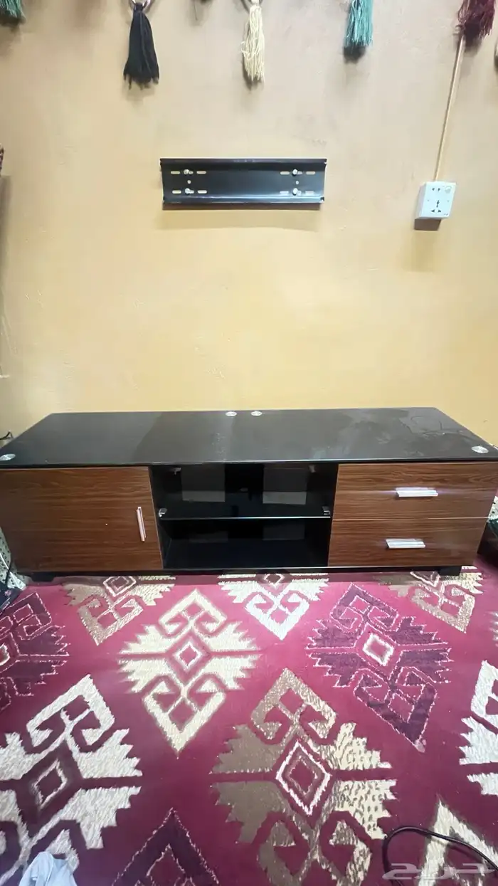 طاوله   بلستيشن 2   كرسي 0