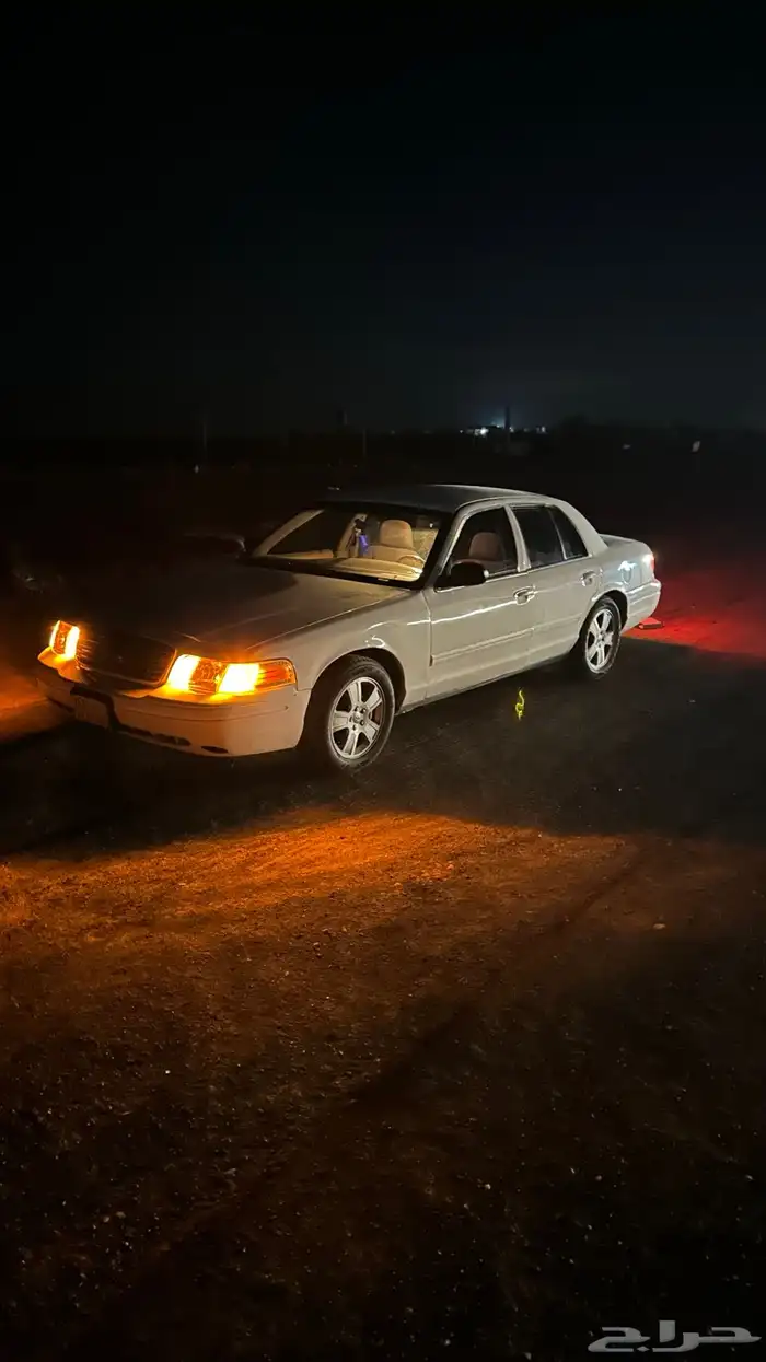 فورد فكتوريا 2010 3