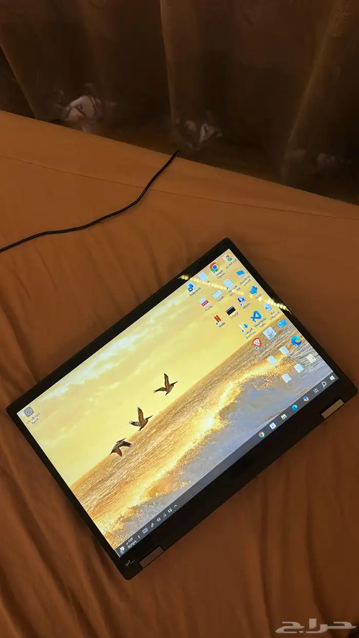 لابتوب مع القلم 7