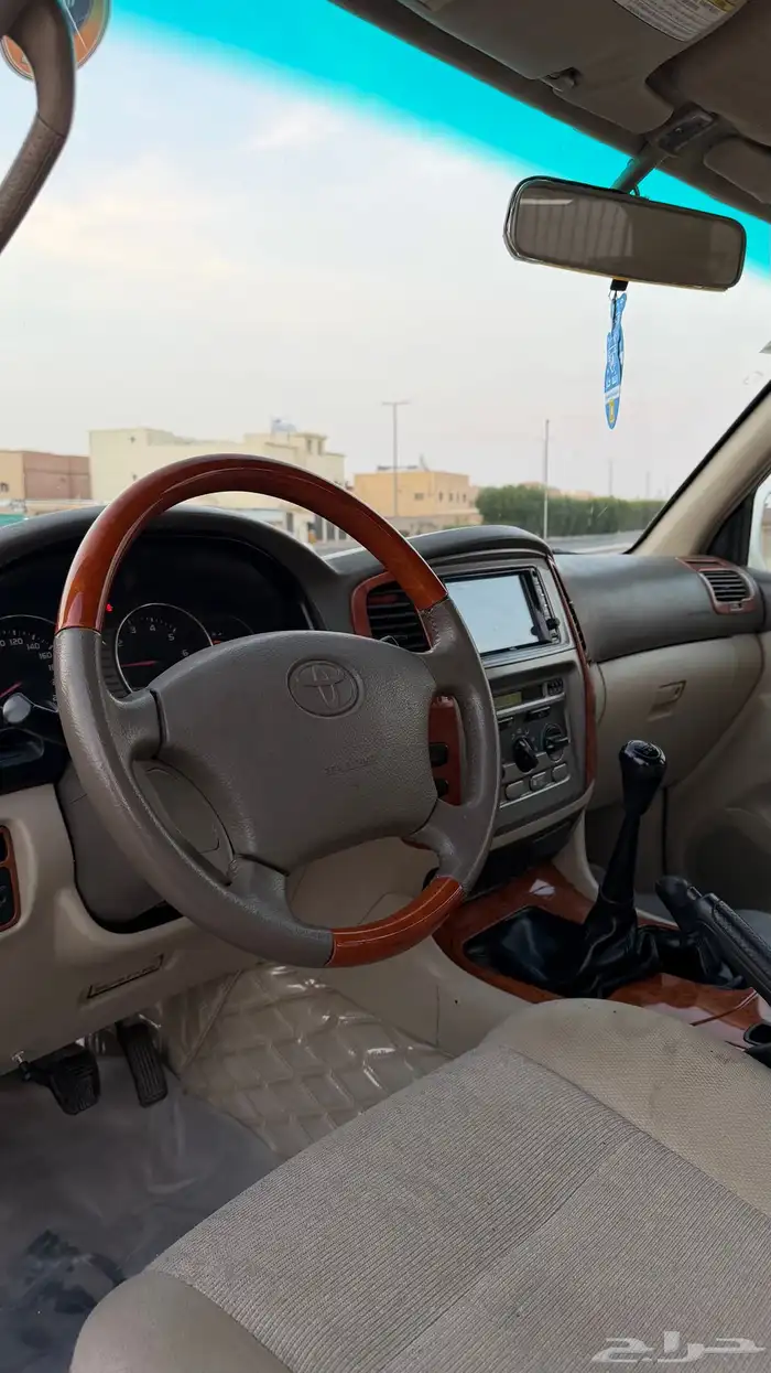 لاندكروزر جي اكس ار 7