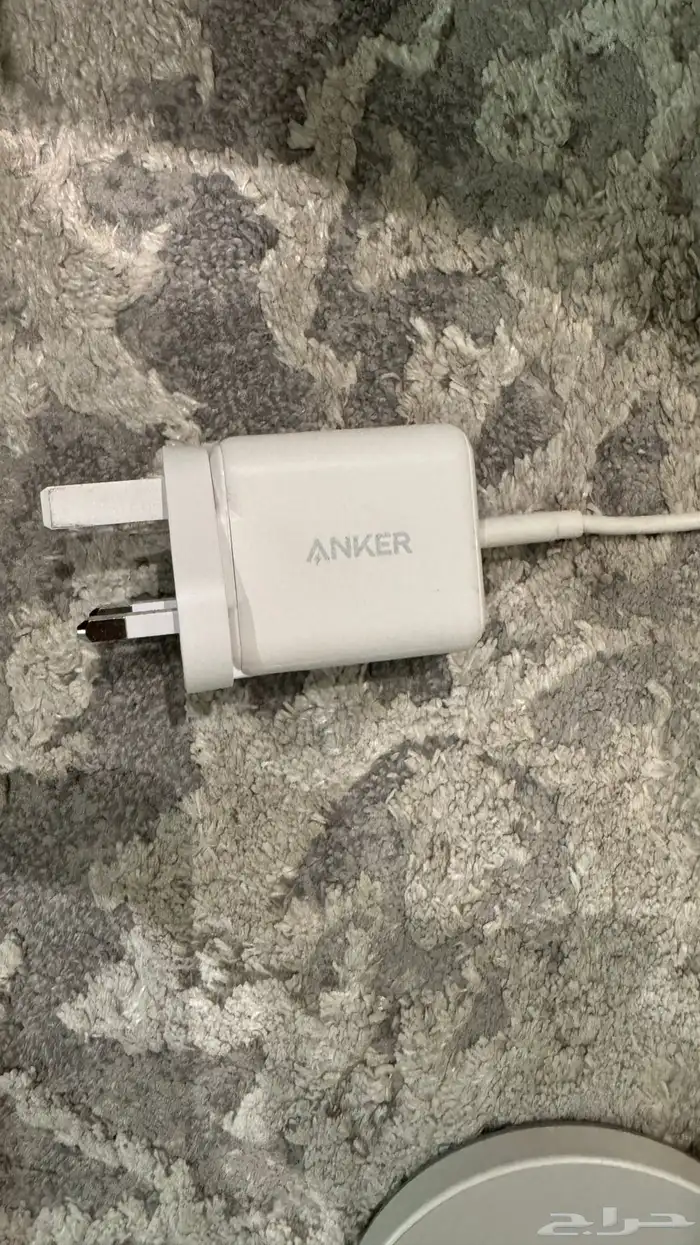 شاحن لاسلكي انكر اصلي 5