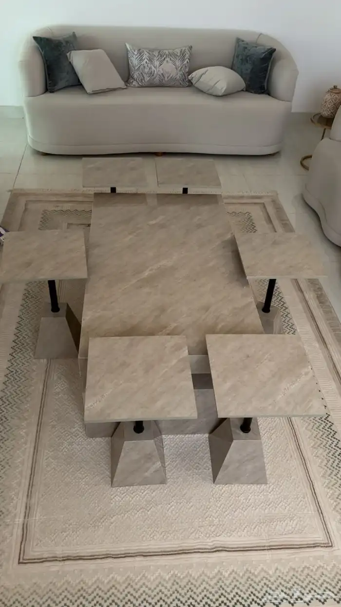 طاوله كبيره و6 خدمه 0