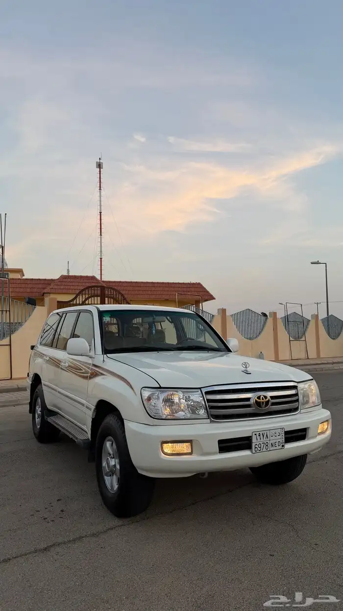 لاندكروزر جي اكس ار 2