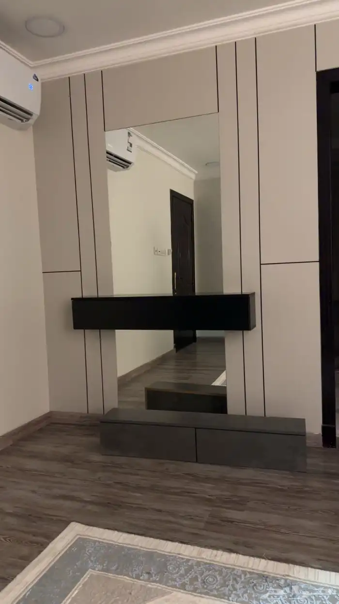 طاولة ركن مدخل جديده للبيع 0