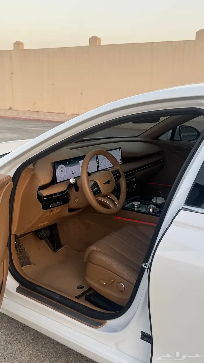 جينسيس 2025 20