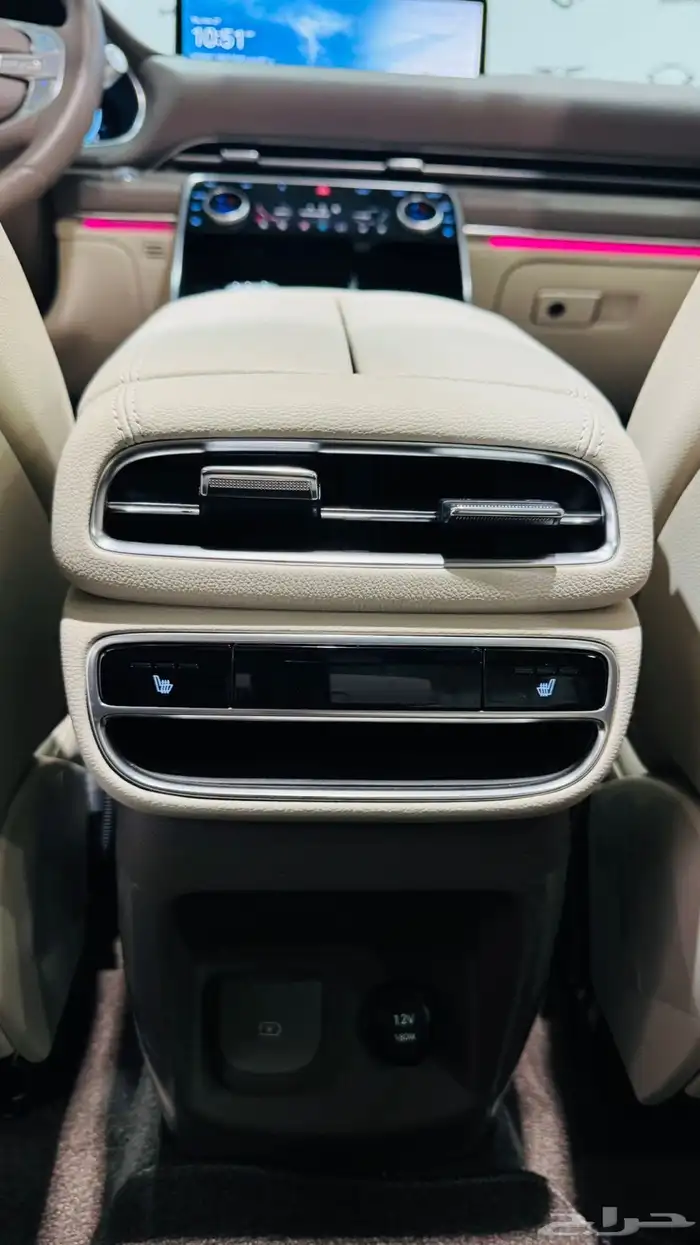 جينسيس GV80 11