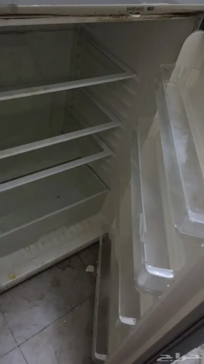 ثلاجه للبيع 1