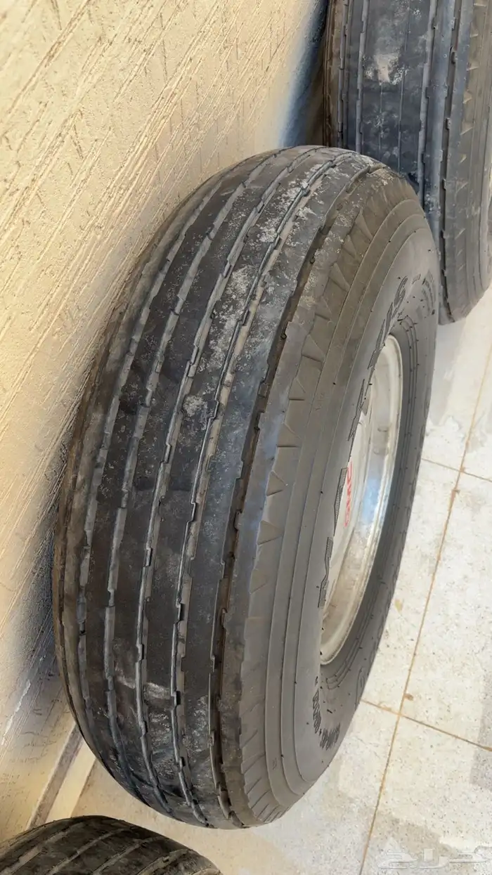 كفرات بالون ماكسس 900 16 مستعمله مع جنوط يوكن 2002 6 مسمار 5